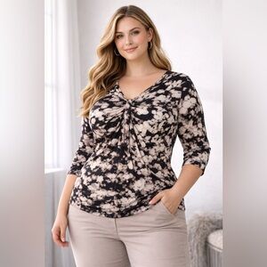 APT. 9 Petite Large Abstract Print 3/4 Sleeve Blouse Twist Front Stretch Top